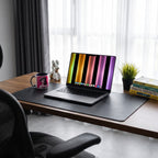 Colonna — MacBook, scena scrivania