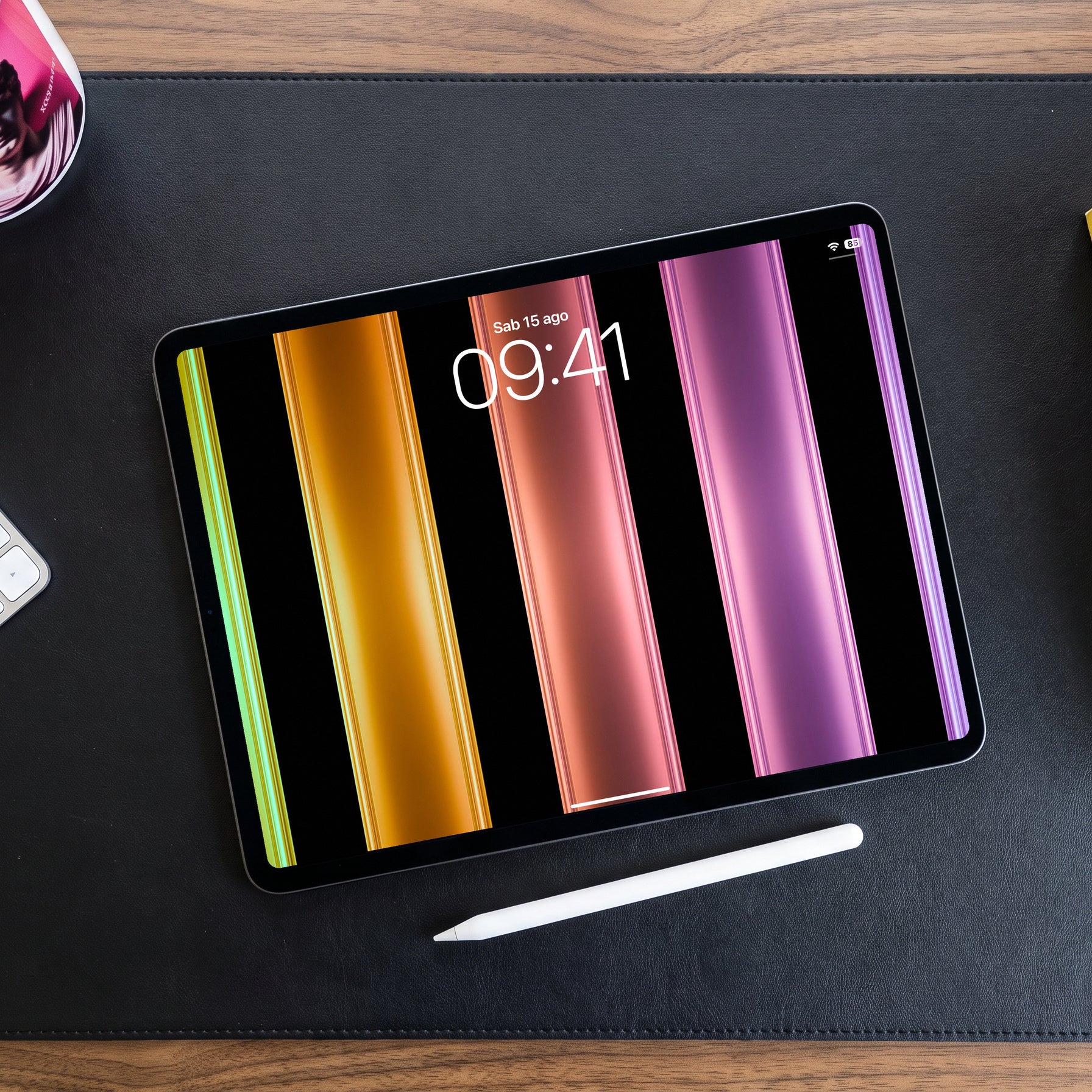 Colonna — iPad, scena scrivania