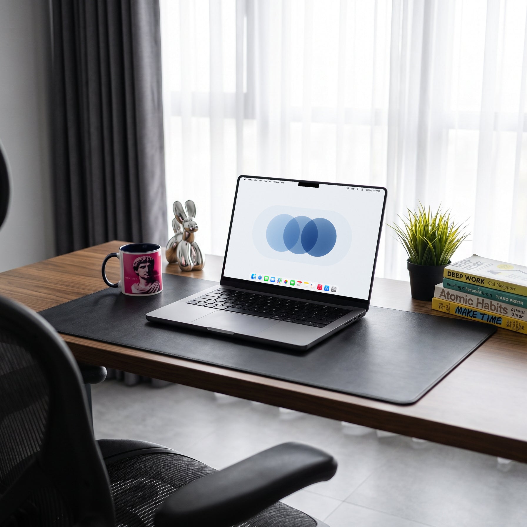 Eclisse — MacBook, scena scrivania
